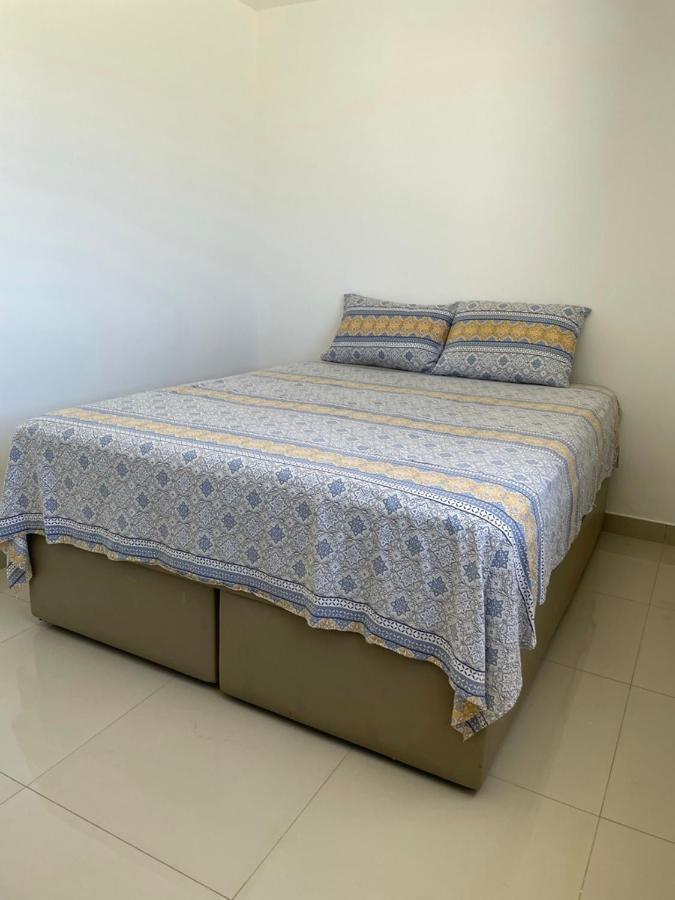 Ap Dos Sonhos!!! Otima Localizacao. Varanda Com Chuveiro Privativo. Lejlighed Aracaju Eksteriør billede