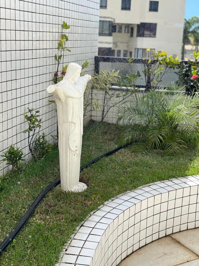 Ap Dos Sonhos!!! Otima Localizacao. Varanda Com Chuveiro Privativo. Lejlighed Aracaju Eksteriør billede
